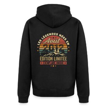 August 2012 Geburtstagsgeschenk August 2012 August - Unisex Premium Bio Zip Hoodie - Schwarz - Hinten - Nico (187cm)