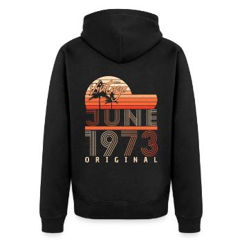 1973 Juni Original - Unisex Premium Bio Zip Hoodie - Schwarz - Hinten - Nico (187cm)