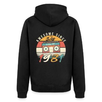 1981 Juli Geschenkidee - Unisex Premium Bio Zip Hoodie - Schwarz - Hinten - Nico (187cm)
