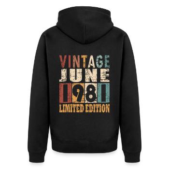 1981 Jahrgang geboren im Juni Geschenk - Unisex Premium Bio Zip Hoodie - Schwarz - Hinten - Nico (187cm)