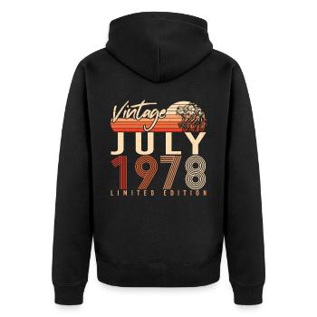 Geboren 1978 Im Juli - Unisex Premium Bio Zip Hoodie - Schwarz - Hinten - Nico (187cm)