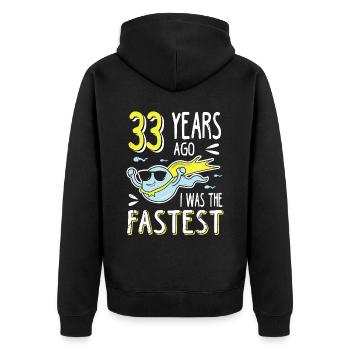 33 Years Ago I Was The Fastest 33. Geburtstag - Unisex Premium Bio Zip Hoodie - Schwarz - Hinten - Nico (187cm)