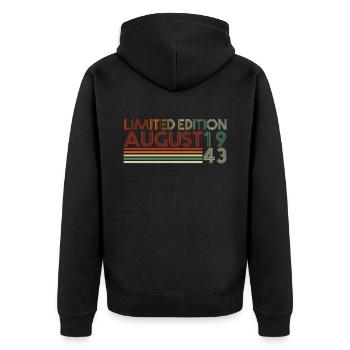 79. Geburtstag August Jahrgang 1943 Geschenkidee - Unisex Premium Bio Zip Hoodie - Schwarz - Hinten - Nico (187cm)