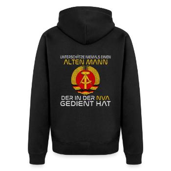 Unterschätze nie einen alten Mann aus der NVA - Unisex Premium Bio Zip Hoodie - Schwarz - Hinten - Nico (187cm)