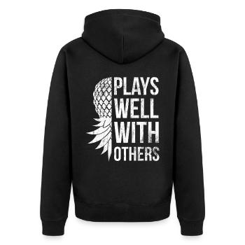 Spielt Gut Mit Anderen Designs Für Strandliebhaber - Unisex Premium Bio Zip Hoodie - Schwarz - Hinten - Nico (187cm)