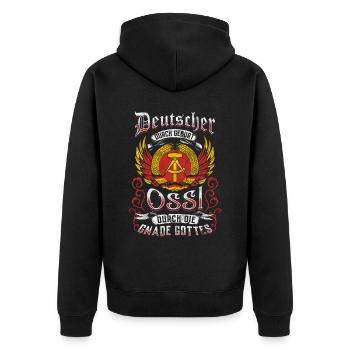 Ossi Geschenk Ostdeutschland NVA Germania Osten - Unisex Premium Bio Zip Hoodie - Schwarz - Hinten - Nico (187cm)