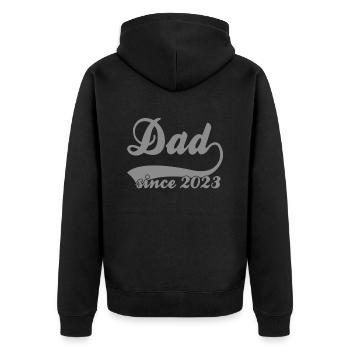 Papa 2023 - Unisex Premium Bio Zip Hoodie - Schwarz - Hinten - Nico (187cm)