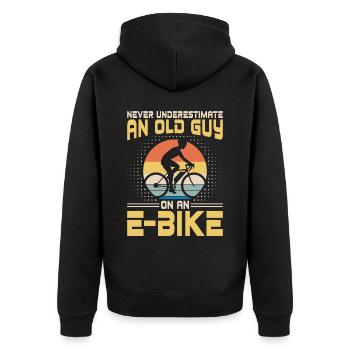 Vieil homme à vélo sur un vélo électrique - Veste à capuche bio Premium Unisexe - noir - Dos - Nico (187cm)