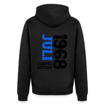 1968 Juli Limited Edition Geburtstag Geschenk - Unisex Premium Bio Zip Hoodie - Schwarz - Hinten - Nico (187cm)