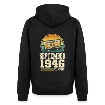 77. Geburtstag September Jahrgang 1946 Vintage - Unisex Premium Bio Zip Hoodie - Schwarz - Hinten - Nico (187cm)