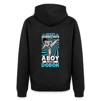 Unterschätze nie den Jungen im Dobok - Tang Soo Do - Unisex Premium Bio Zip Hoodie - Schwarz - Hinten - Nico (187cm)