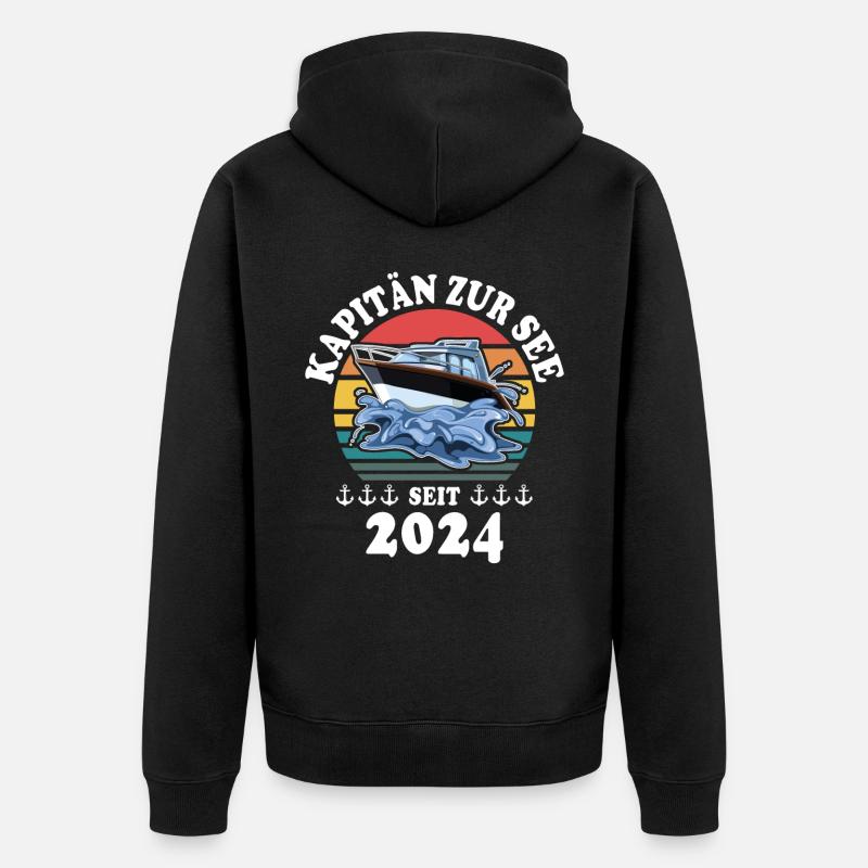 Boot Bootsführerschein 2024 Kapitän - Unisex Premium Bio Zip Hoodie - Schwarz