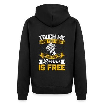 Touch me und deine erste Wing Chun Lektion ist kostenlos - Unisex Premium Bio Zip Hoodie - Schwarz - Hinten - Nico (187cm)