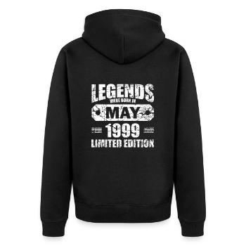 25. Geburtstag Mai Jahrgang 1999 Geschenkidee - Unisex Premium Bio Zip Hoodie - Schwarz - Hinten - Nico (187cm)