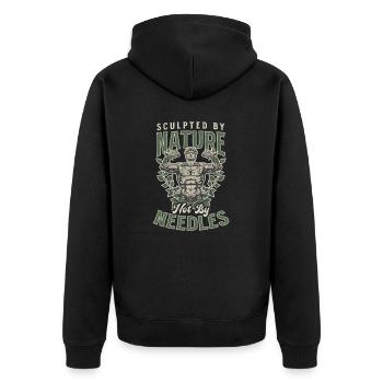 Schicker Bodybuilder, der von der Natur geformt wurde, nicht von Needl - Unisex Premium Bio Zip Hoodie - Schwarz - Hinten - Nico (187cm)