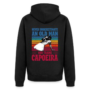 Ne sous-estimez jamais un vieil homme qui s’entraîne à la capoeira - Veste à capuche bio Premium Unisexe - noir - Dos - Nico (187cm)