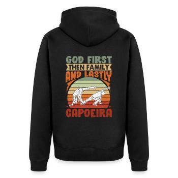 Zuerst Gott, dann die Familie und zuletzt Capoeira - Unisex Premium Bio Zip Hoodie - Schwarz - Hinten - Nico (187cm)