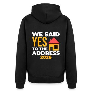 Nous avons dit oui à l’adresse 2026 - Veste à capuche bio Premium Unisexe - noir - Dos - Nico (187cm)