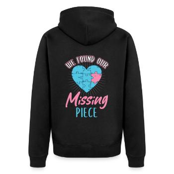 Wir Haben Unser Fehlendes Stück Gefunden Adoption - Unisex Premium Bio Zip Hoodie - Schwarz - Hinten - Nico (187cm)