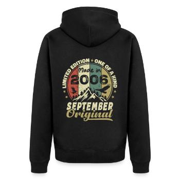 2006 – Legenden werden im September 2006 geboren - Unisex Premium Bio Zip Hoodie - Schwarz - Hinten - Nico (187cm)