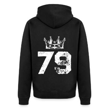 79 Zahl Krone - Unisex Premium Bio Zip Hoodie - Schwarz - Hinten - Nico (187cm)