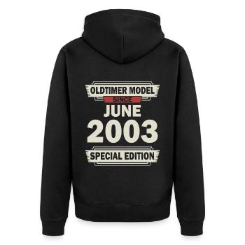 19ème anniversaire Juin Vintage 2003 Idée cadeau - Veste à capuche bio Premium Unisexe - noir - Dos - Nico (187cm)