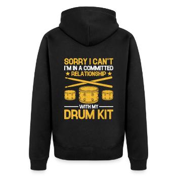 Tut mir leid, ich kann nicht, ich bin in einer festen Beziehung mit - Unisex Premium Bio Zip Hoodie - Schwarz - Hinten - Nico (187cm)