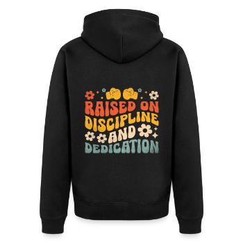 Aufgewachsen mit Disziplin und Hingabe im Boxsport - Unisex Premium Bio Zip Hoodie - Schwarz - Hinten - Nico (187cm)