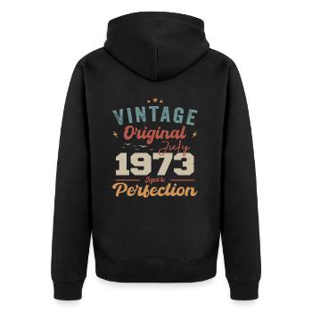 Juli 1973 Geburtstag Juli 1973 Original 1973 Juli - Unisex Premium Bio Zip Hoodie - Schwarz - Hinten - Nico (187cm)