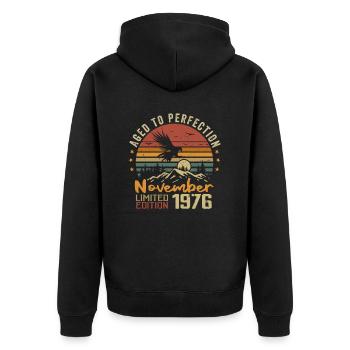 Les Légendes Sont Nées En Novembre 1976 - 1976 - Veste à capuche bio Premium Unisexe - noir - Dos - Nico (187cm)