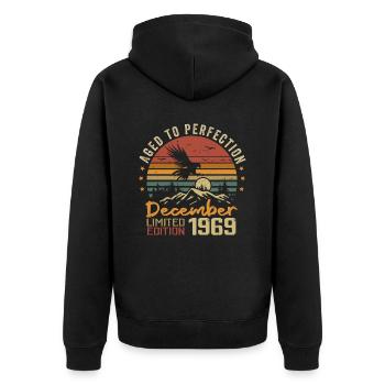 Die Legenden wurden im Dezember 1969 - 1969 geboren - Unisex Premium Bio Zip Hoodie - Schwarz - Hinten - Nico (187cm)