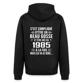 Forever Handsome 1985 Geburtstagsgeschenk 1985 - Unisex Premium Bio Zip Hoodie - Schwarz - Hinten - Nico (187cm)