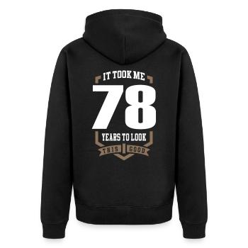 Es dauerte 78 Jahre - Unisex Premium Bio Zip Hoodie - Schwarz - Hinten - Nico (187cm)