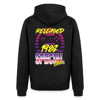 Released 1982 Special Edition - Unisex Premium Bio Zip Hoodie - Schwarz - Hinten - Nico (187cm)