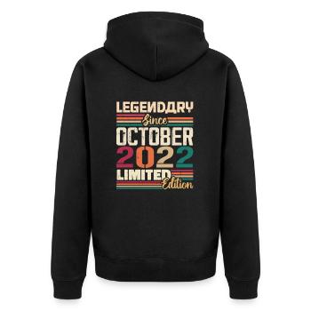 Oktober 2022 Vintage - Geburtstagsgeschenk 2022 - Unisex Premium Bio Zip Hoodie - Schwarz - Hinten - Nico (187cm)