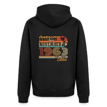 Eine Legende wurde im November 1963 geboren - 1963 - Unisex Premium Bio Zip Hoodie - Schwarz - Hinten - Nico (187cm)