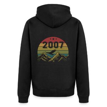 2007 Jahrgang Geburtstag 2007 Retro Geschenkidee - Unisex Premium Bio Zip Hoodie - Schwarz - Hinten - Nico (187cm)