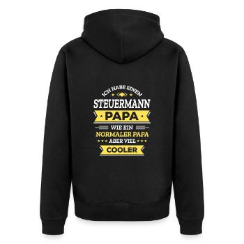 STEUERMANN PAPA - COOLER ALS NORMAL, HELD, NAVI - Unisex Premium Bio Zip Hoodie - Schwarz - Hinten - Nico (187cm)
