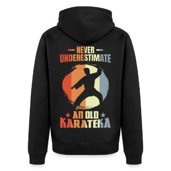 Ne sous-estimez jamais un vieux karatéka - Veste à capuche bio Premium Unisexe - noir - Dos - Nico (187cm)