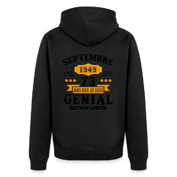 73 Ans Anniversaire Vintage Né(e) Septembre 1949 - Veste à capuche bio Premium Unisexe - noir - Dos - Nico (187cm)