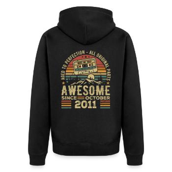Oktober 2011 Geburtstagsgeschenk Oktober 2011 - Unisex Premium Bio Zip Hoodie - Schwarz - Hinten - Nico (187cm)