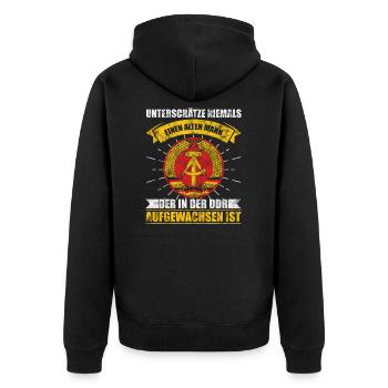 DDR Ossi Ostdeutschland - Unisex Premium Bio Zip Hoodie - Schwarz - Hinten - Nico (187cm)