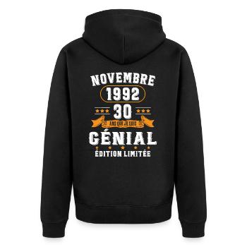 30 Ans Anniversaire Vintage Né(e) en Novembre 1992 - Veste à capuche bio Premium Unisexe - noir - Dos - Nico (187cm)