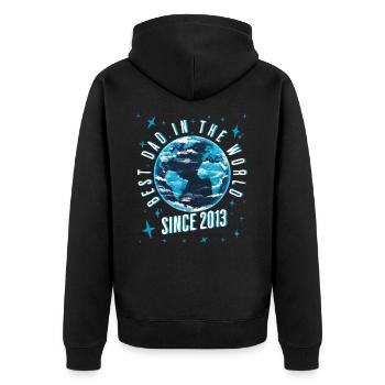 Bester Papa der Welt seit 2013 Vatertag - Unisex Premium Bio Zip Hoodie - Schwarz - Hinten - Nico (187cm)