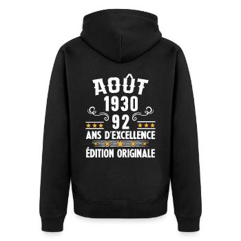 92 Ans Anniversaire Vintage Né(e) en Août 1930 - Veste à capuche bio Premium Unisexe - noir - Dos - Nico (187cm)