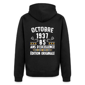85 Ans Anniversaire Vintage Né(e) en Octobre 1937 - Veste à capuche bio Premium Unisexe - noir - Dos - Nico (187cm)