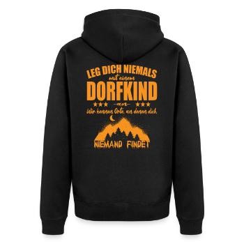 Lege Dich Niemals mit einem Dorfkind an - Unisex Premium Bio Zip Hoodie - Schwarz - Hinten - Nico (187cm)