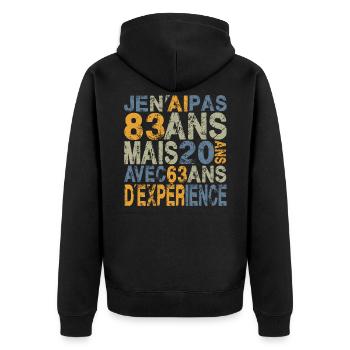 cadeau anniversaire 83 ans tshirt humour - Veste à capuche bio Premium Unisexe - noir - Dos - Nico (187cm)