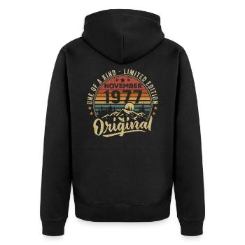 Jahrgang November 1977 Retro Geschenk November 1977 - Unisex Premium Bio Zip Hoodie - Schwarz - Hinten - Nico (187cm)