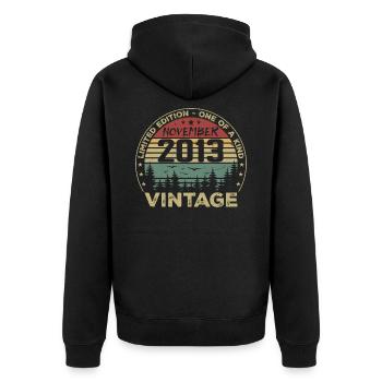 Novembre 2013 Cadeau Vintage - Né en Novembre 2013 - Veste à capuche bio Premium Unisexe - noir - Dos - Nico (187cm)